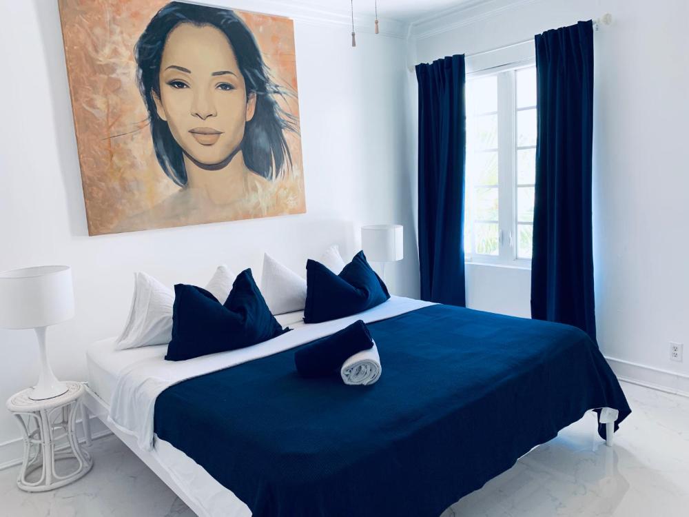 vacation home-ocean view SoBe 318